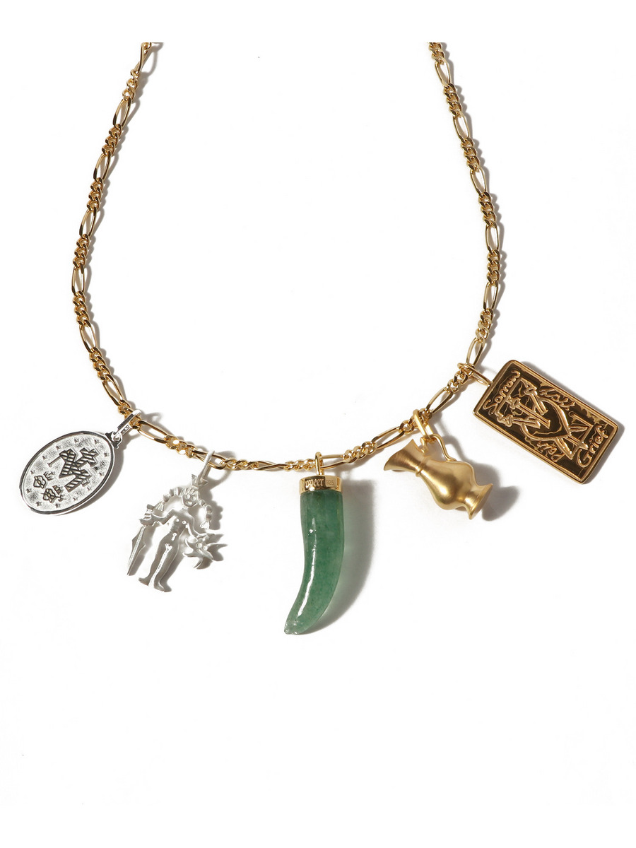 チャームネックレス