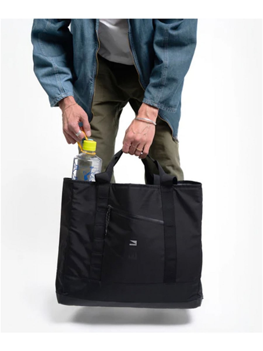 LANDER / TECH TOTE 30L｜ESTNATION ONLINE STORE｜エストネーション