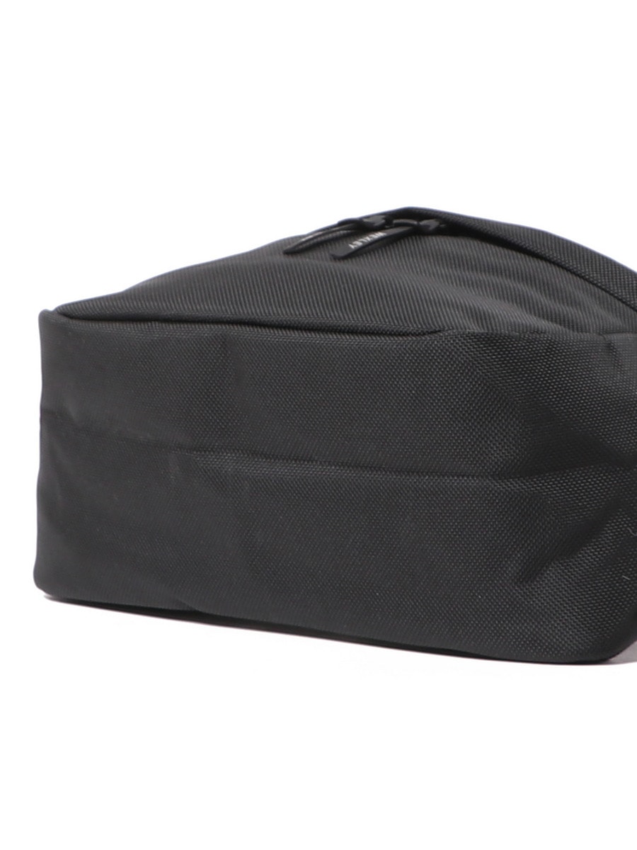 TRAVIS SLING PACK TRV220