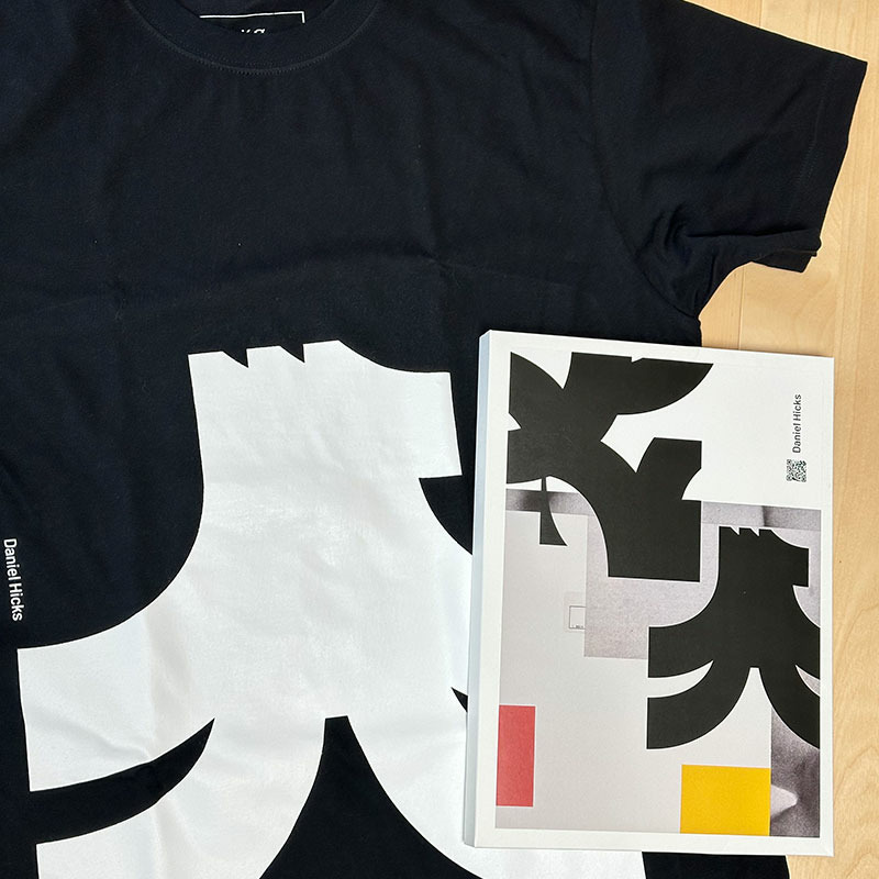 KOKU Contemporary Art Gallery / traveling exhibition in OSAKA Theme 5 : Art⇔T-Shirts Special Curation