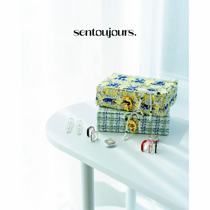 SENTOUJOURS. / POP UP STORE