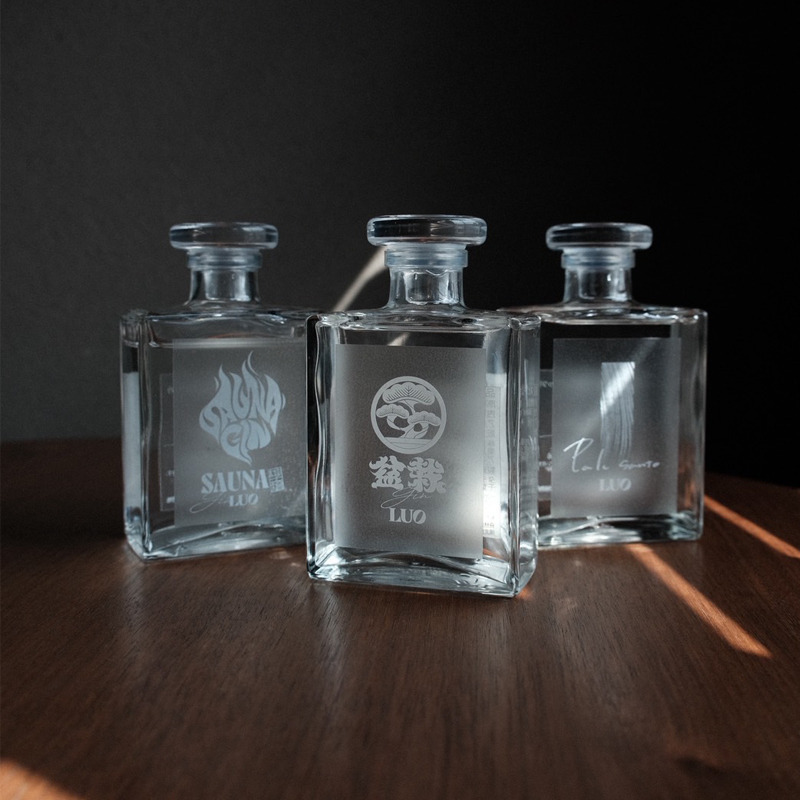 LUO / POP UP STORE