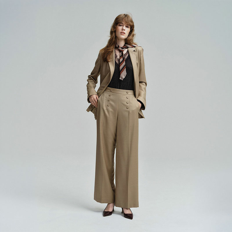 WOMEN'S 2026 AUTUMN & WINTER LOOK