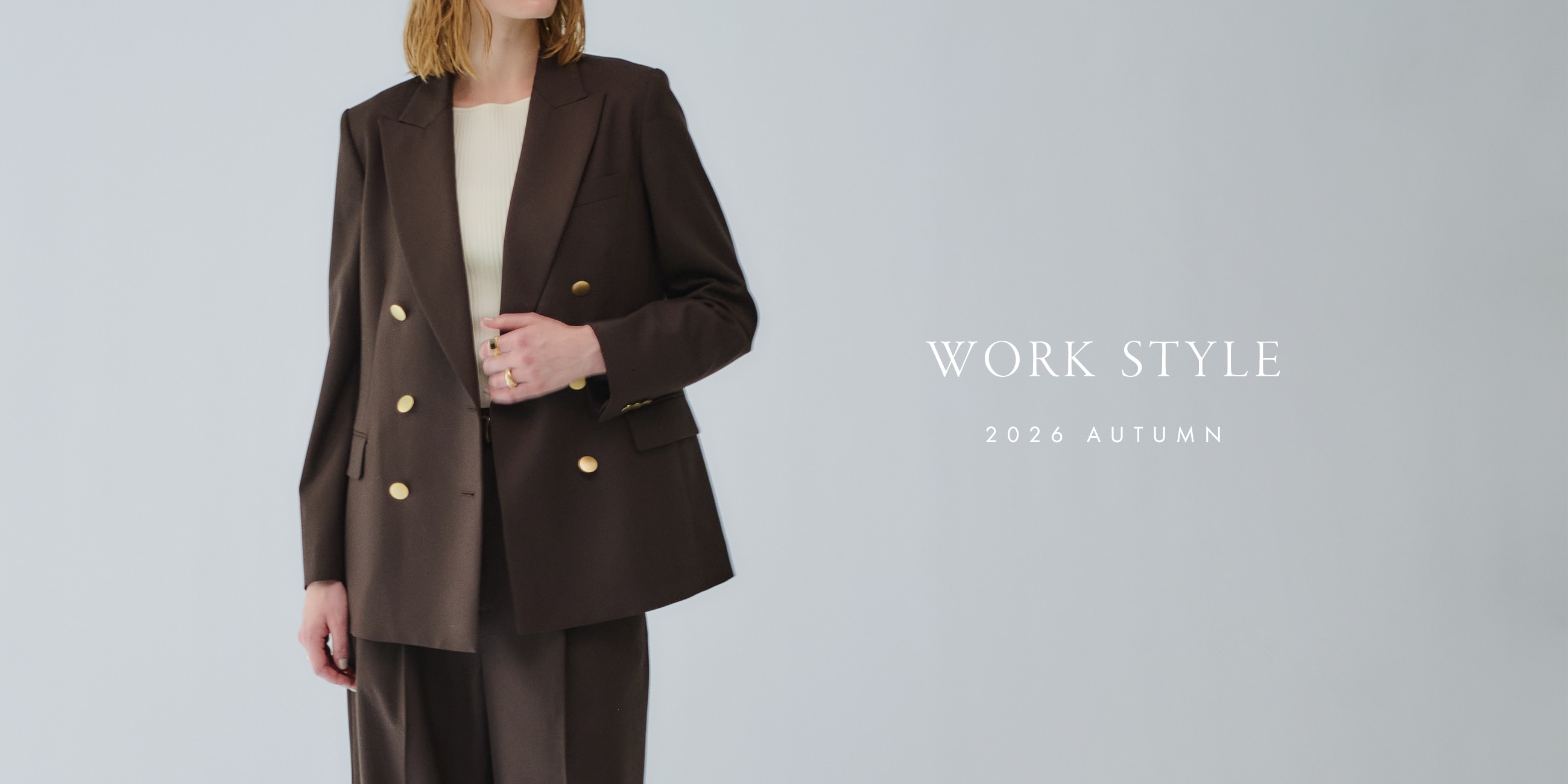 ESSENTIAL ITEMS - STYLING -